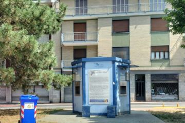 Piazza Unità d'Italia (presso punto acqua)